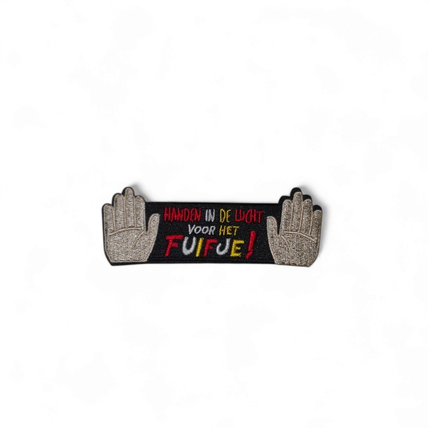 Oeteldonk Oeteldonk handen in de lucht voor een fuifje rwg - Oetel.club