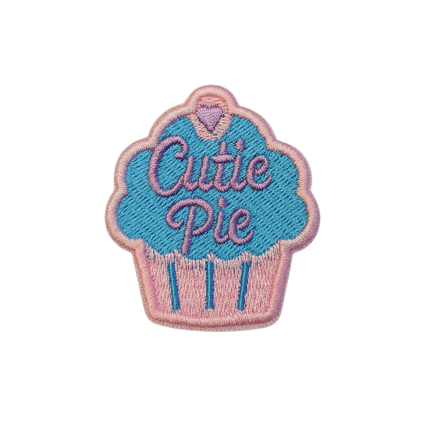 Cutie Pie pastel cupcake embleem roze lila lichtblauw borduurembleem van OetelClub Rosmalen ❤️🤍💛