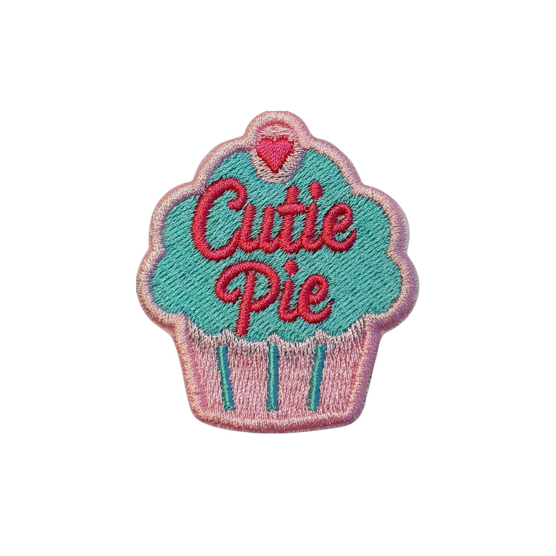 Cutie Pie pastel cupcake embleem roze rood borduurembleem van OetelClub Rosmalen ❤️🤍💛
