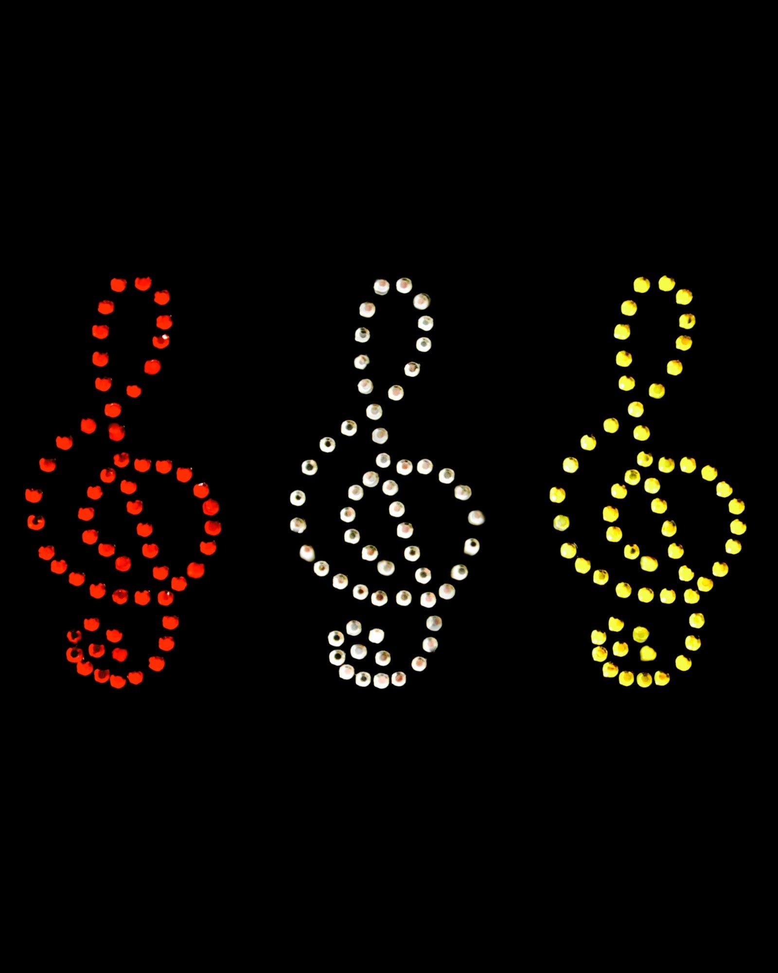 Oeteldonk Oeteldonk strass applicatie G - sleutels 3x rood, wit, geel 8x5cm rwg - Oetel.club