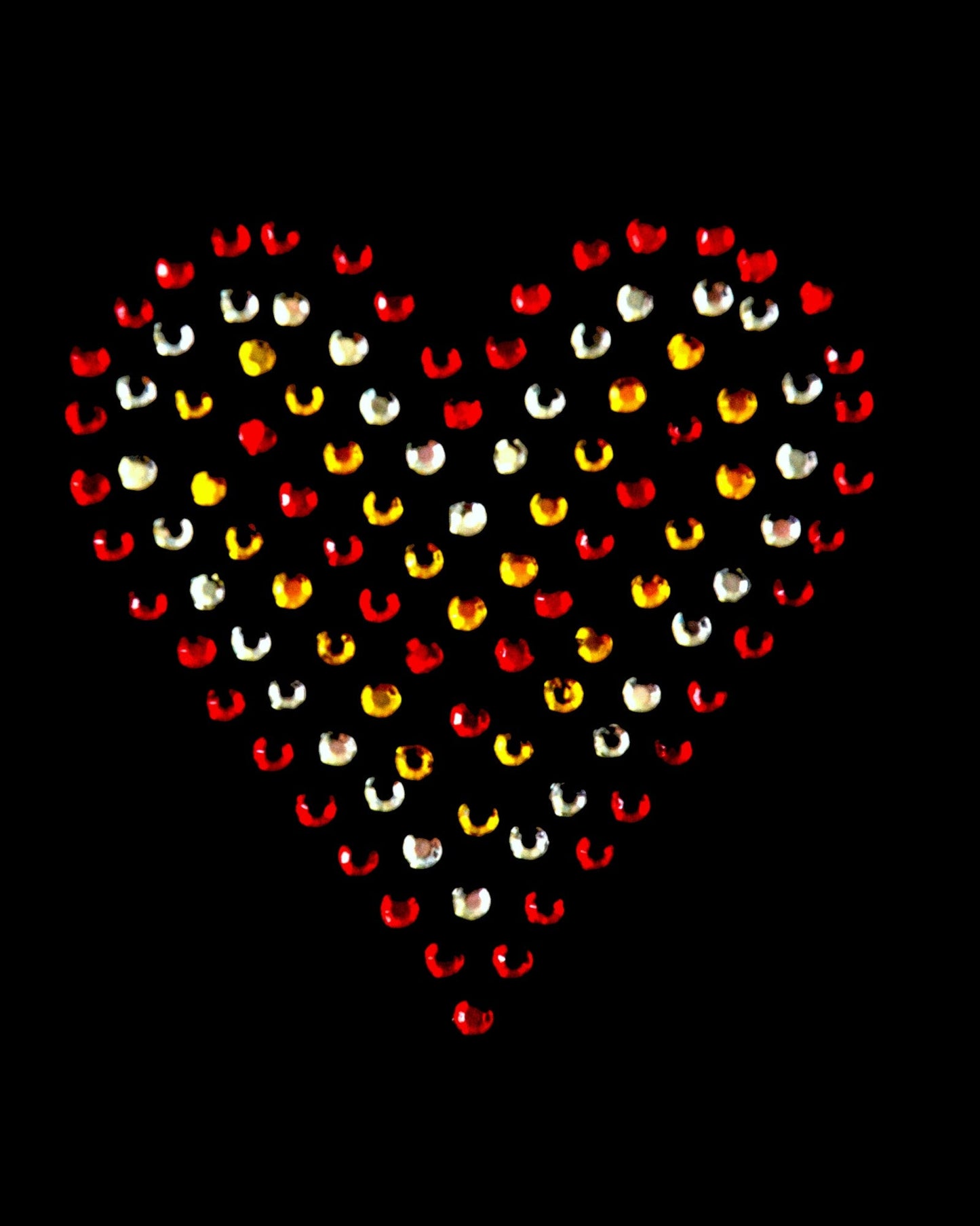 Oeteldonk Oeteldonk strass applicatie Oeteldonks hartje rood, wit, geel 4cm rwg - Oetel.club