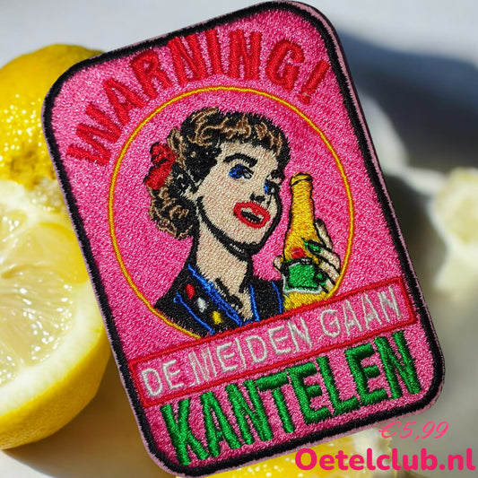 Oeteldonk Warning! de meiden gaan kantelen embleem rwg - Oetel.club